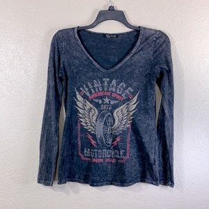 Urban X Vintage 1975 Top Tee M Long Sleeve Gray Motorcycle Wheel Wings Lightning